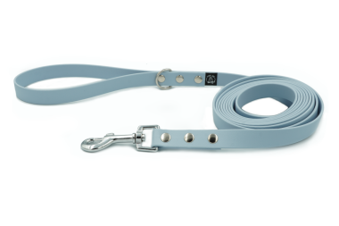 Jasno niebieska smycz Biothane Classic Jukon 19 mm