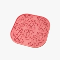 Rozpocznij kolorową przygodę z naszą różową matą do lizania od Fiboo! Wyjątkowy design łączy w sobie rozrywkę i zdrowe jedzenie. Twój pies pokocha ten różowy dodatek!
